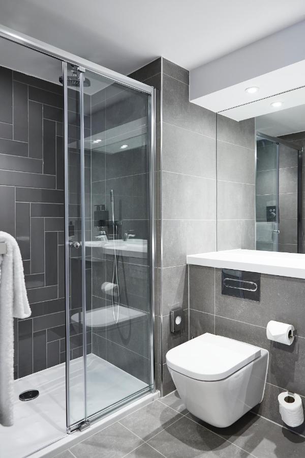 Roomzzz York City Екстер'єр фото